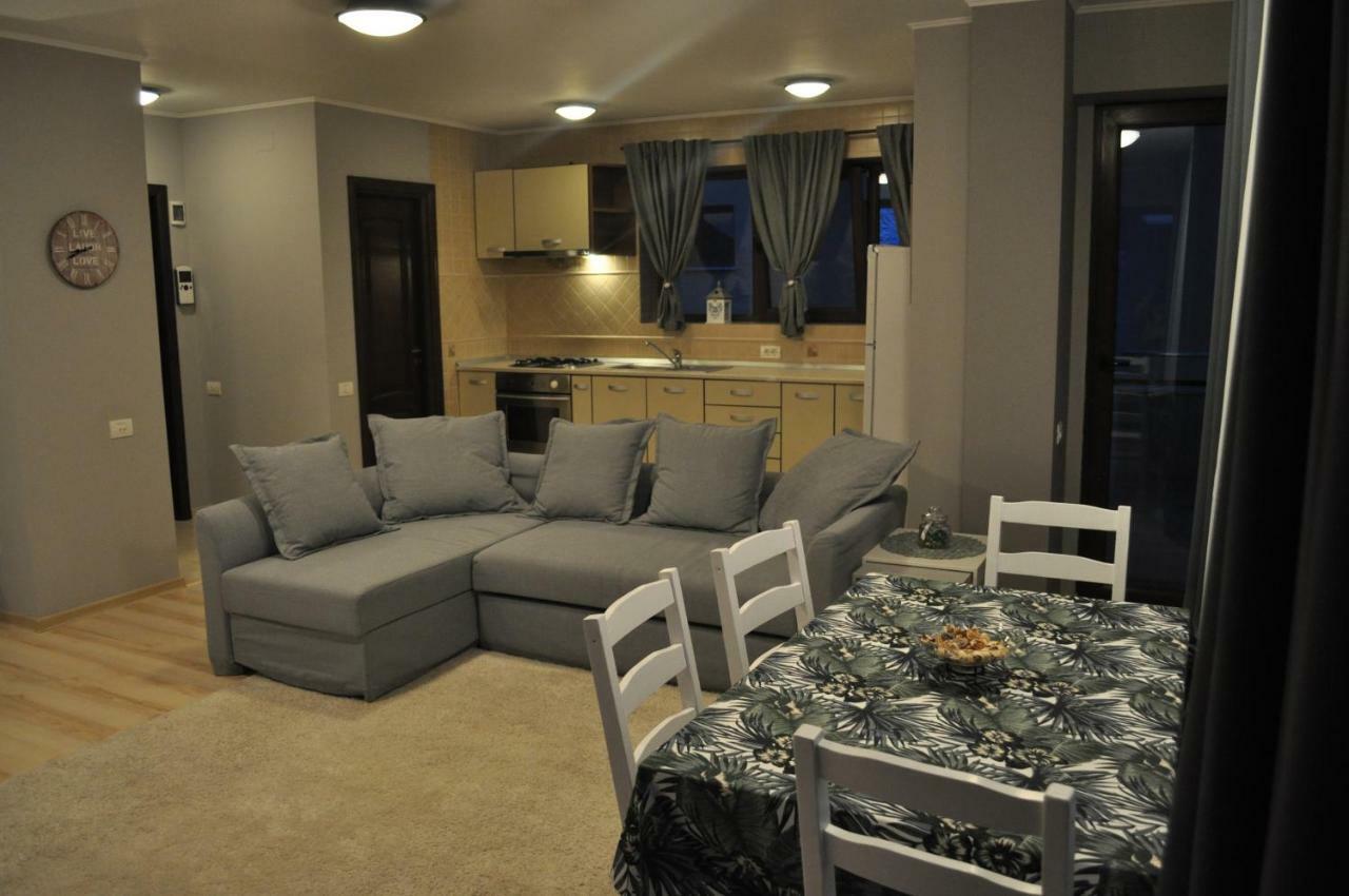 Sleep & Fly Apartment Otopeni Exteriér fotografie